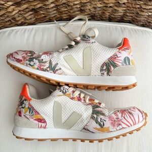 Veja Women's Floral Sneakers - White and Orange